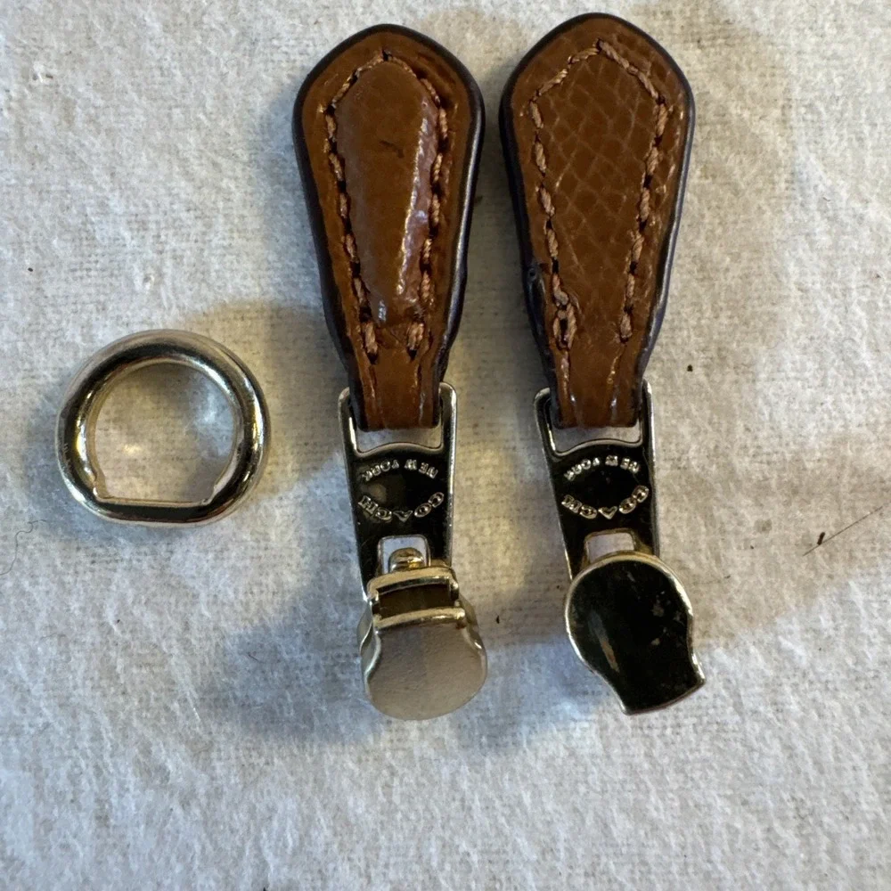 2 Coach New York Gold Tone Brown Leather Replacement Zipper Pull & Slide & Ring